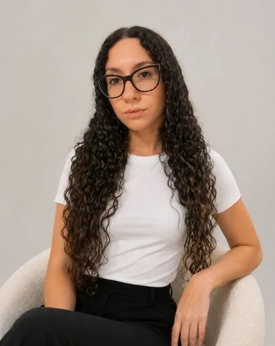 Rebecca de Girolamo, Estetista